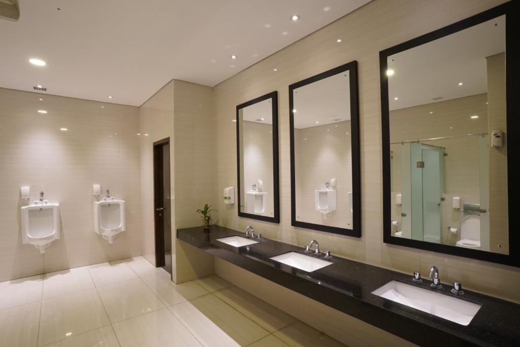 Java Heritage Hotel Пурвокерто Экстерьер фото