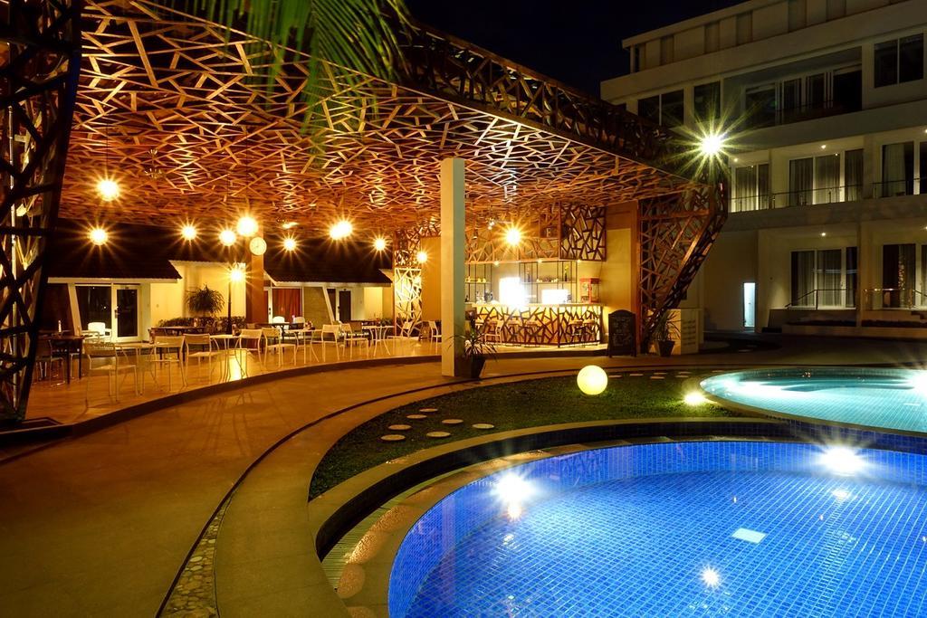 Java Heritage Hotel Пурвокерто Экстерьер фото